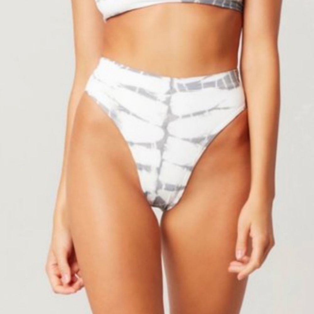 L*Space Tie Dye Frenchi High Waist Bikini Swimsuit Bottom Size XL Grey New